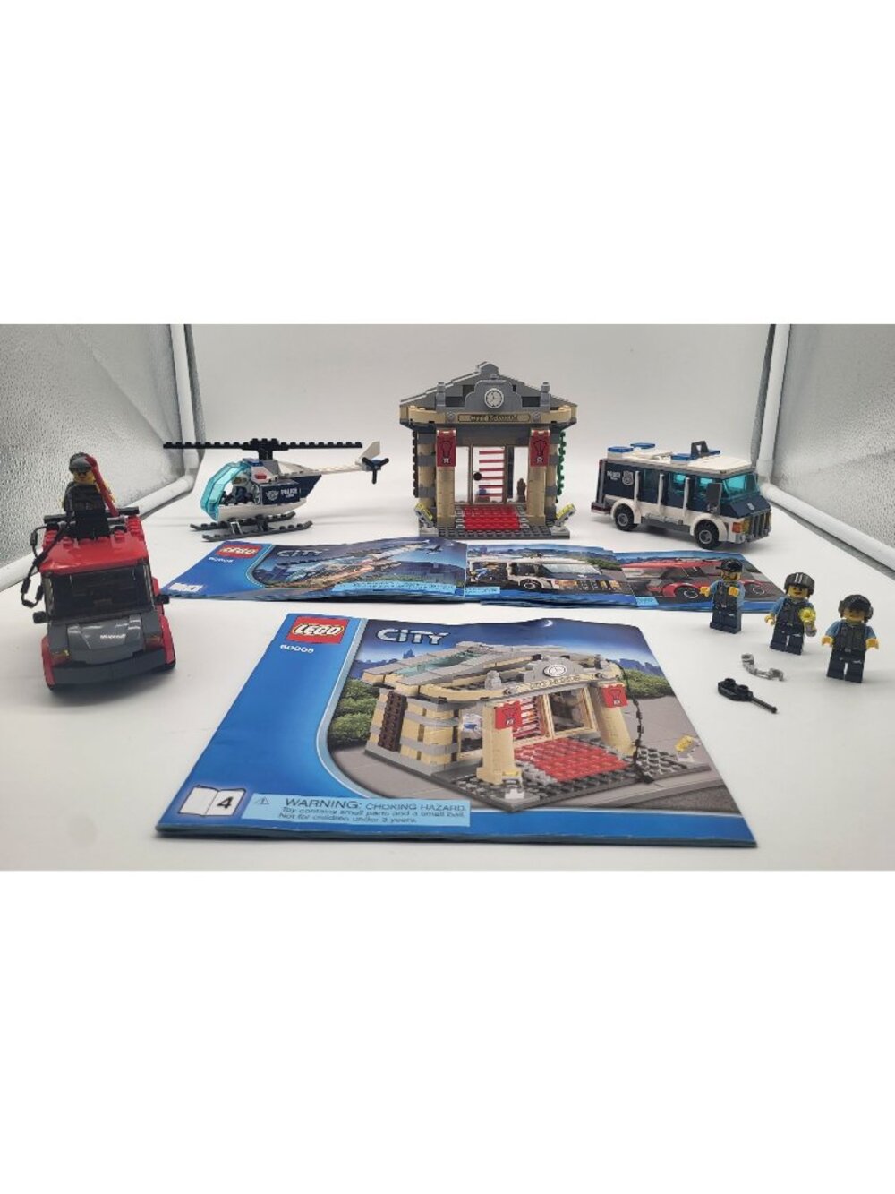 Lego City 60008 Museum Break-In Complete with Manuals, No Box 2013